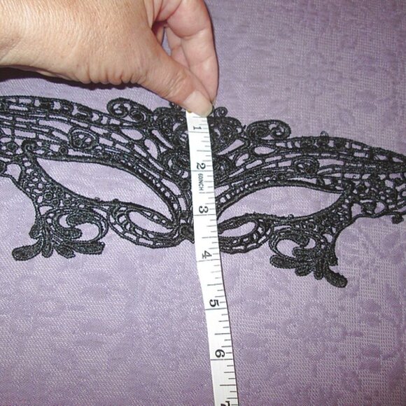 GOTHIC Black CROCHET LACE Eye Mask COSPLAY Party HALLOWEEN Mardi Gras MASQUERADE - Picture 8 of 8